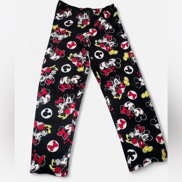 Disney Women's Minnie and Mickey Mouse Pajama Set - Picture 4 of 5